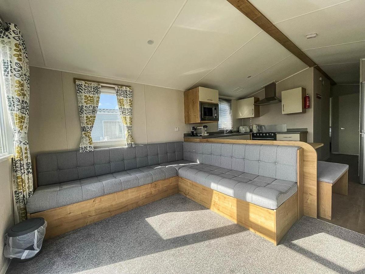 Lovely 8 Berth Caravan For Hire At Barmston Beach Holiday Park Ref 62002O 호텔 Lund 외부 사진
