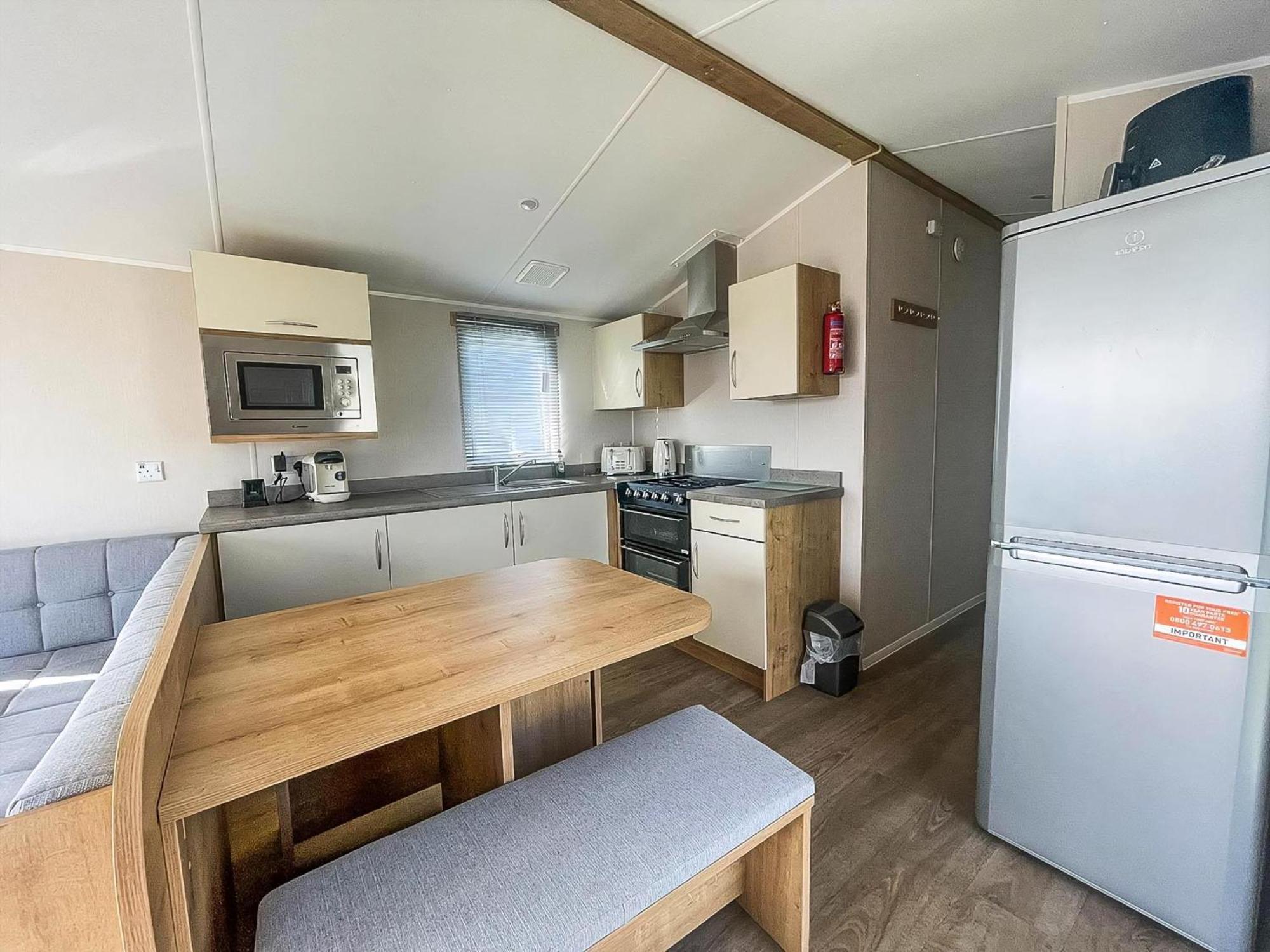 Lovely 8 Berth Caravan For Hire At Barmston Beach Holiday Park Ref 62002O 호텔 Lund 외부 사진