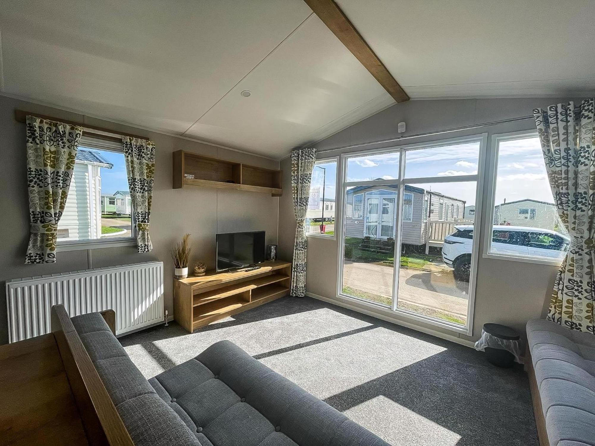 Lovely 8 Berth Caravan For Hire At Barmston Beach Holiday Park Ref 62002O 호텔 Lund 외부 사진